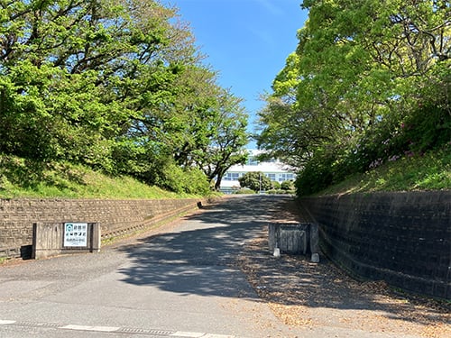 鳥栖西中学校