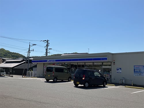 ローソンふもと駅前店